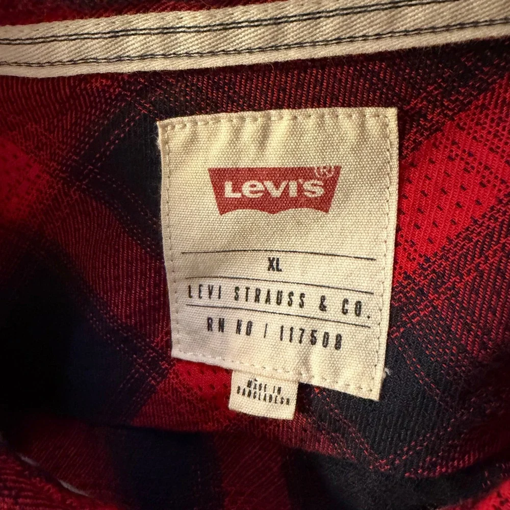 Levis Mens XL Buffalo Plaid Flannel Shirt Red Black Long Sleeve‎ 3LDLW10951